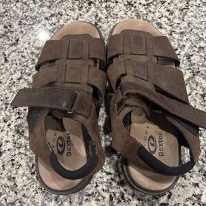 Dexter Comfort Fisherman Brown Faux Leather Men’s Sandals Size 11.5